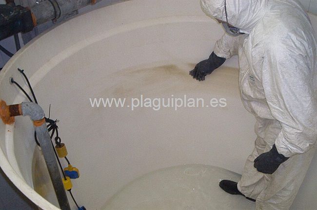 Limpieza, desinfección de depósitos y aljibes de agua